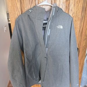 Woman’s Northface Winter Jacket- Size Large